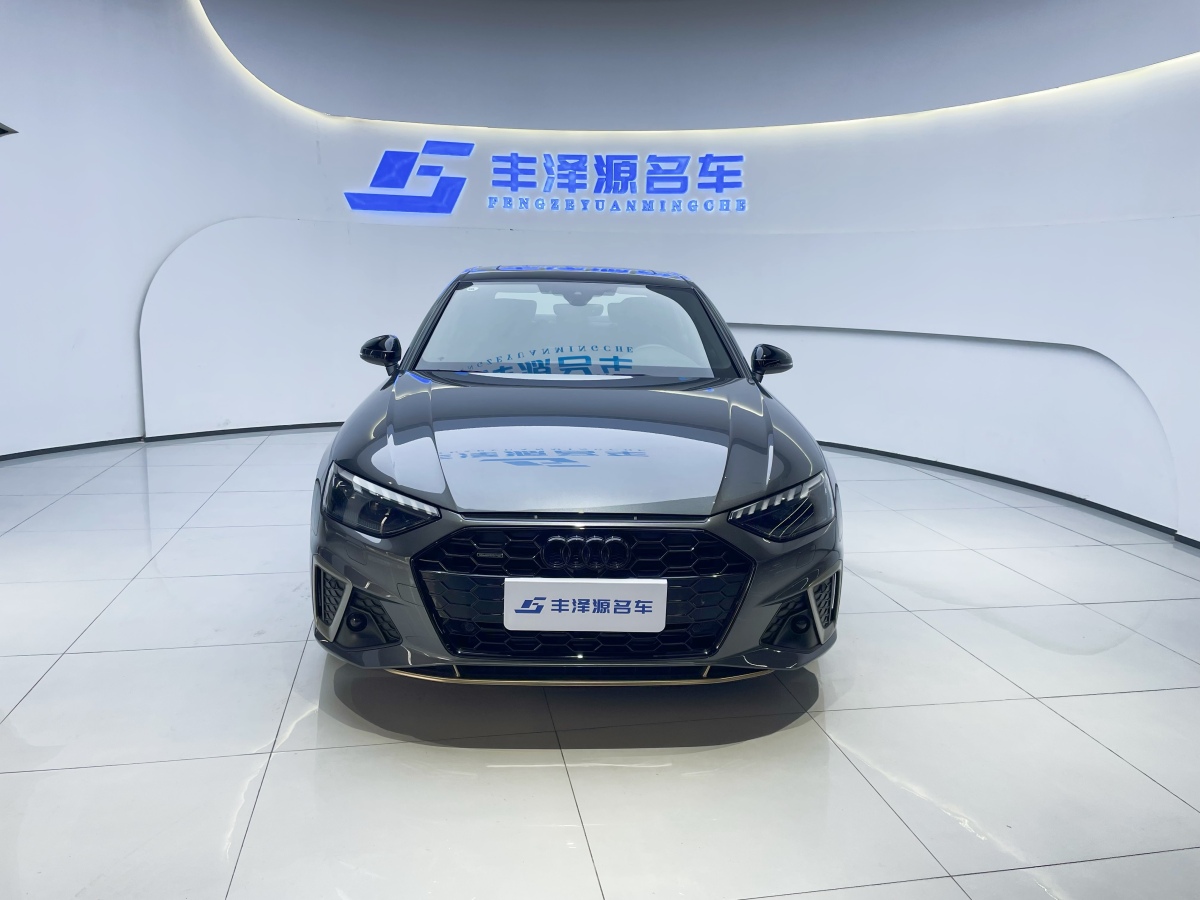 Audi A4L 2024 car image #2