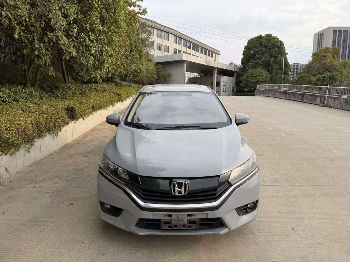 Honda Greiz 2015 car image #2
