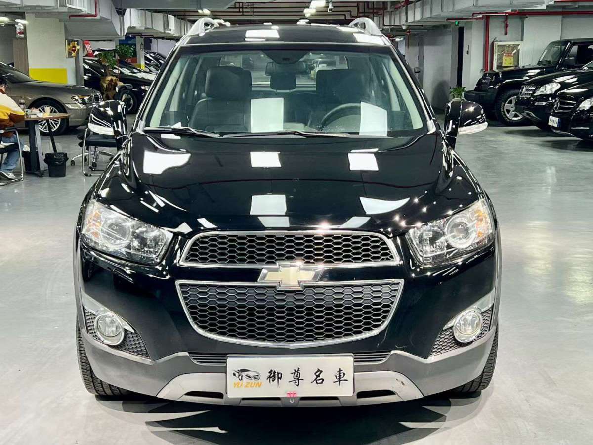 Chevrolet Captiva 2014 car image #2