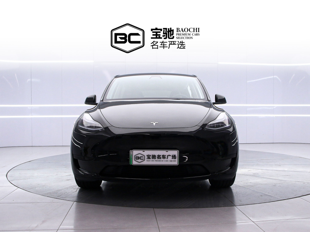 Tesla Model Y 2023 #2 Tesla Model Y 2023 car image #2