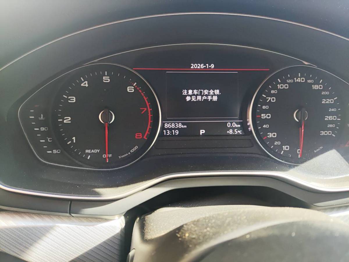 Audi A4L 2017 #2 Audi A4L 2017 car image #2
