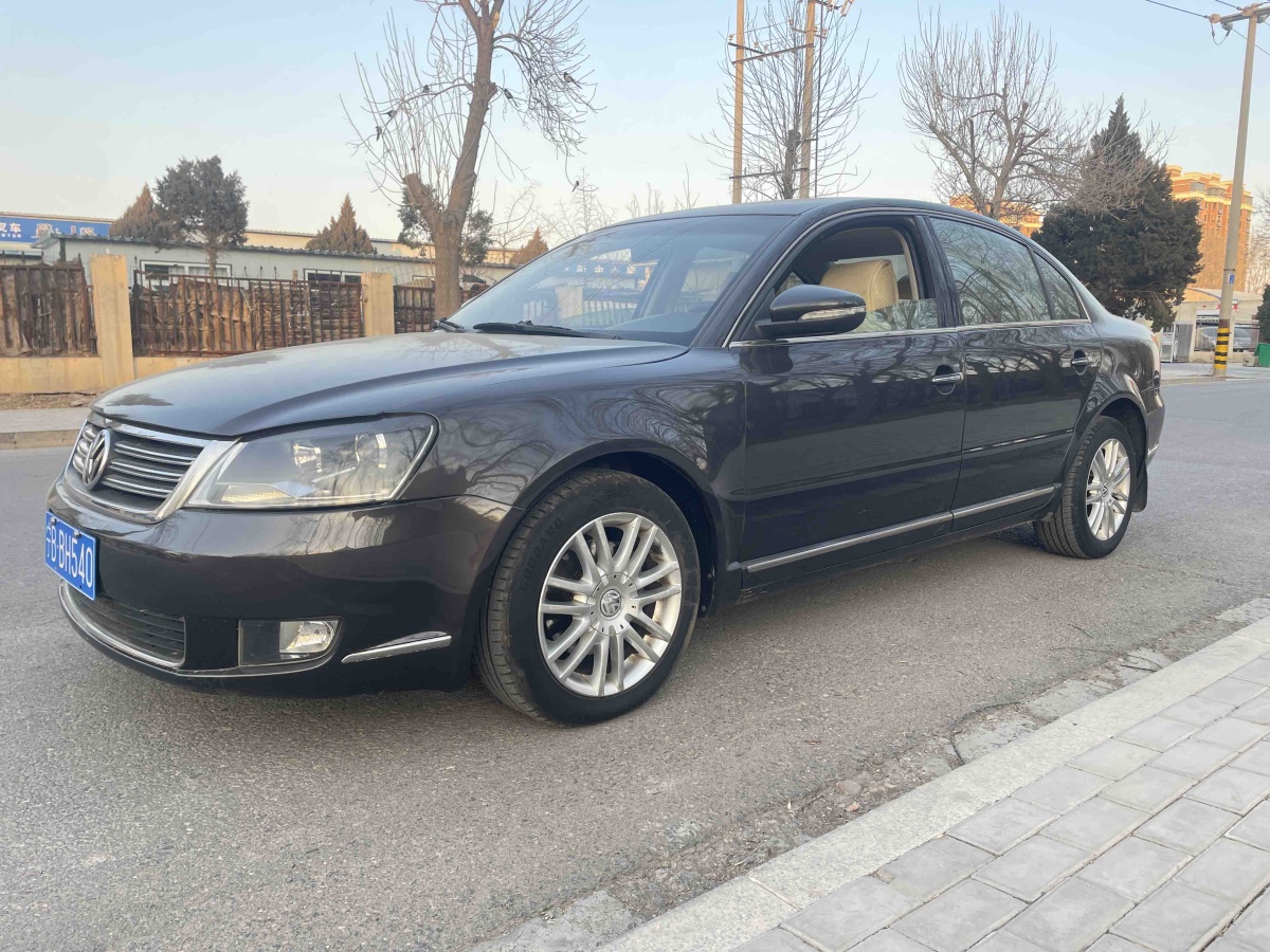 Volkswagen Passat Lingyu 2010 #2 Volkswagen Passat Lingyu 2010 car image #2