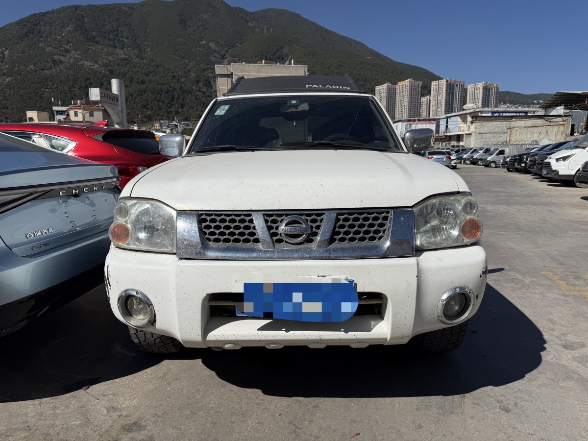 日产 日产帕拉丁 2006 汽车图片 #2