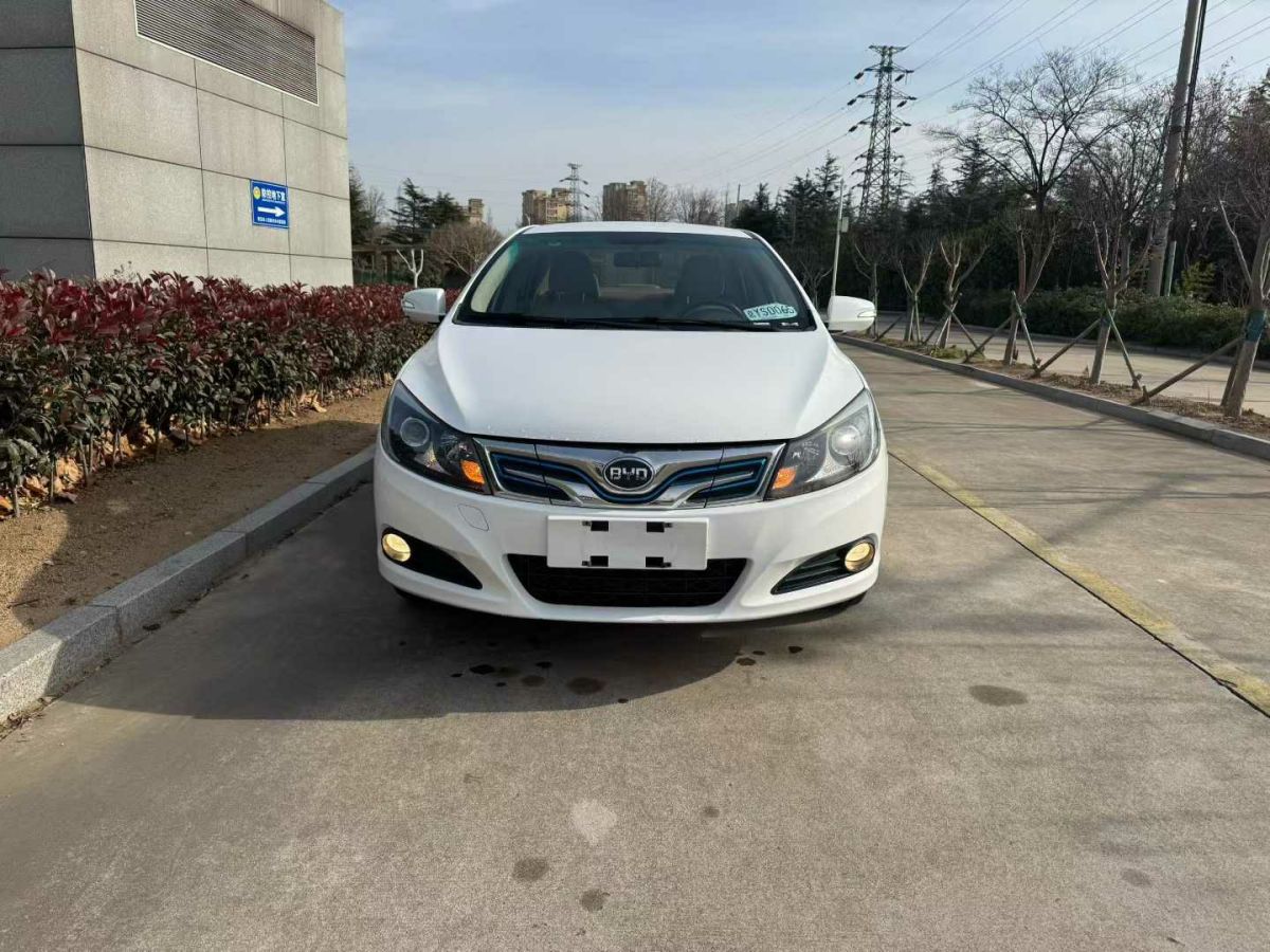 BYD e5 2018 #2 BYD e5 2018 car image #2