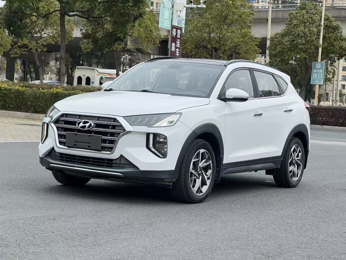 Hyundai Tucson 2020 car image #2