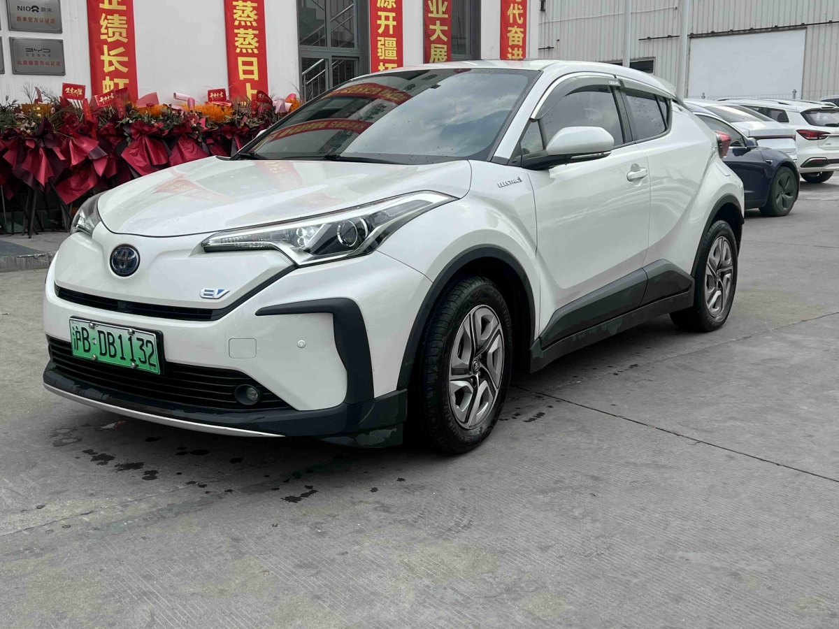 Toyota Izoa E 2020 imagem de carro #2