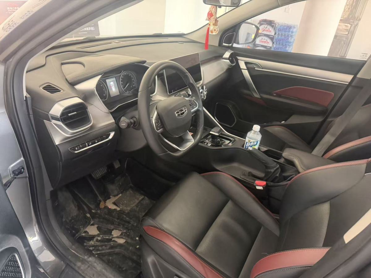 GEELY Coolray 2022 car image #2
