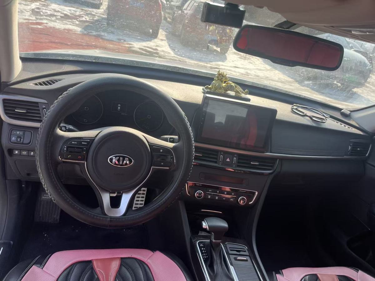 Kia K5 2017 car image #2
