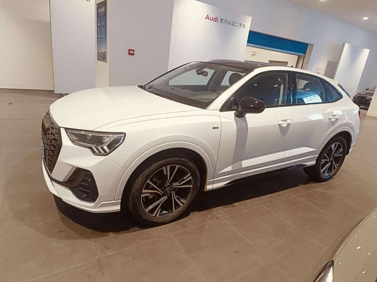 Audi Q3 Sportback 2024 #2 Audi Q3 Sportback 2024 car image #2