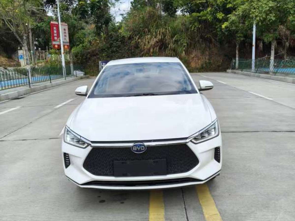 BYD e3 2020 car image #2