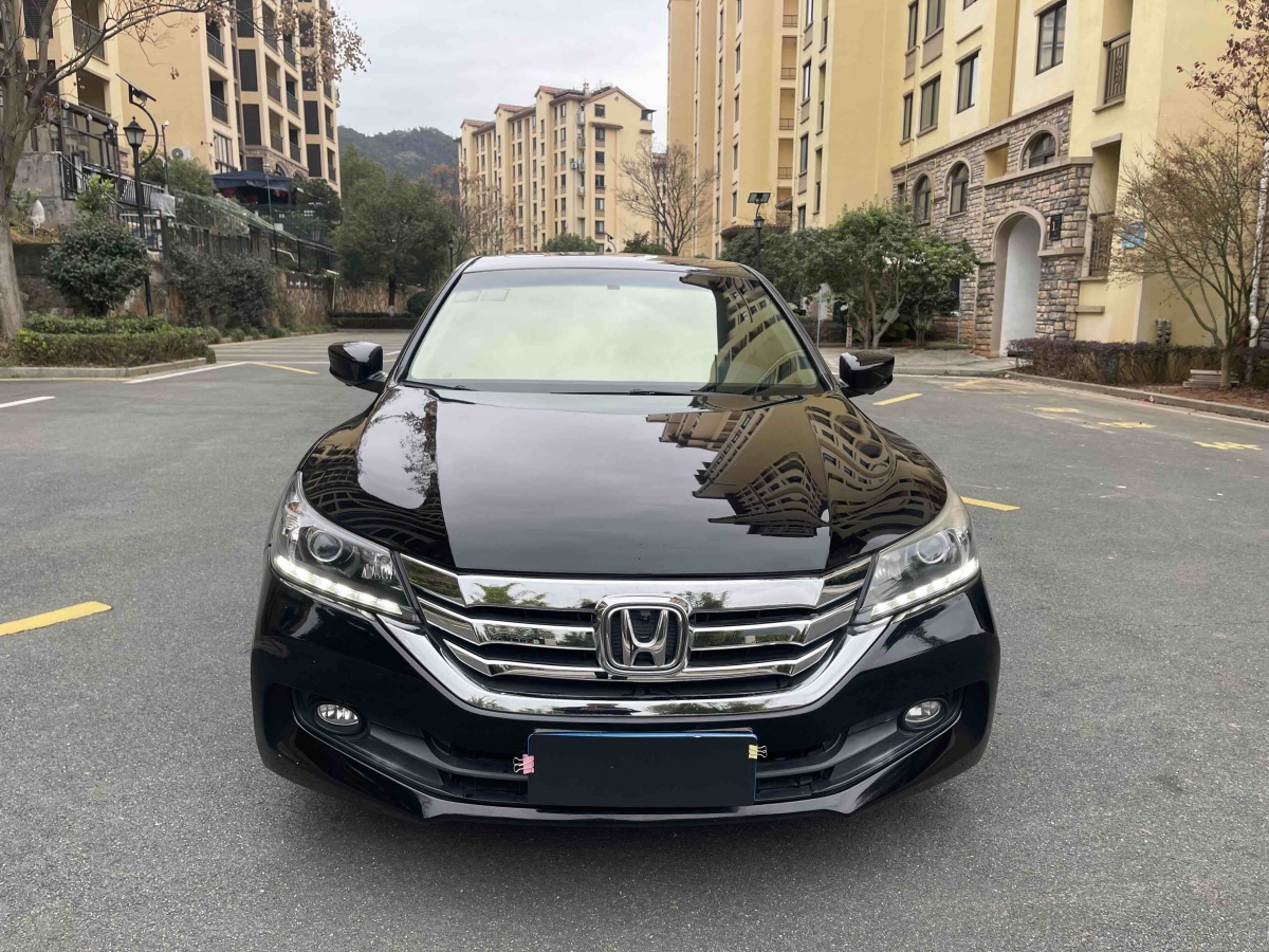 Honda Accord 2015 #2 Honda Accord 2015 car image #2