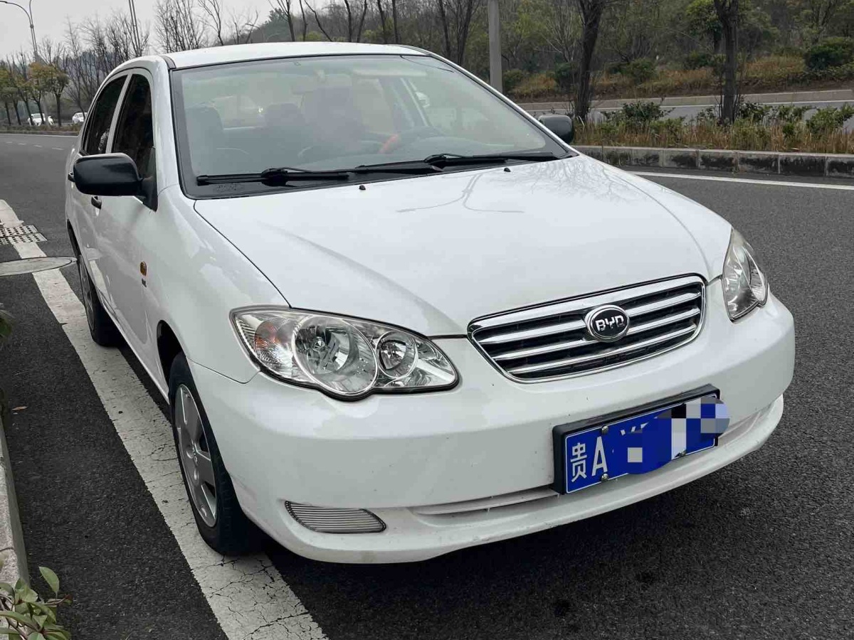 BYD 2016 #2 BYD 2016 immagine di auto #2