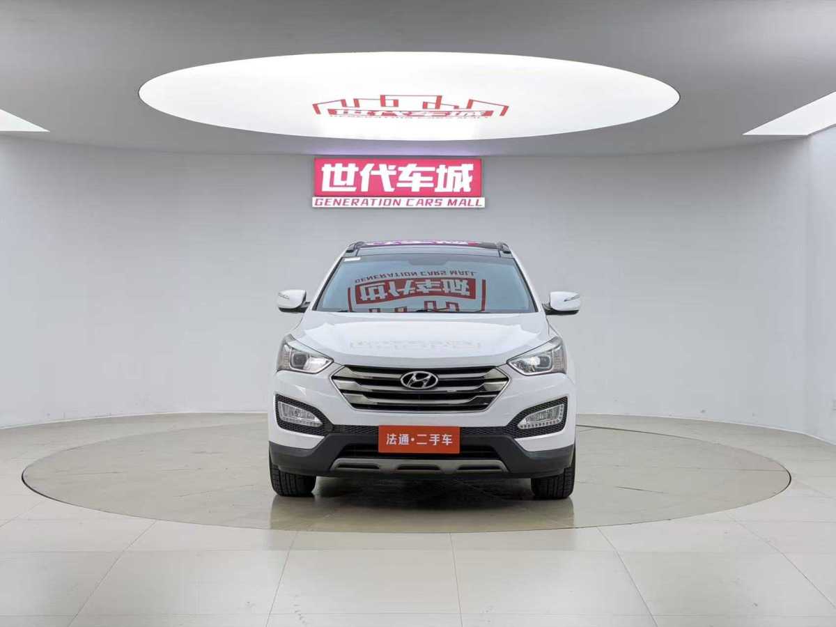 Hyundai Santa Fe 2015 #2 Hyundai Santa Fe 2015 car image #2