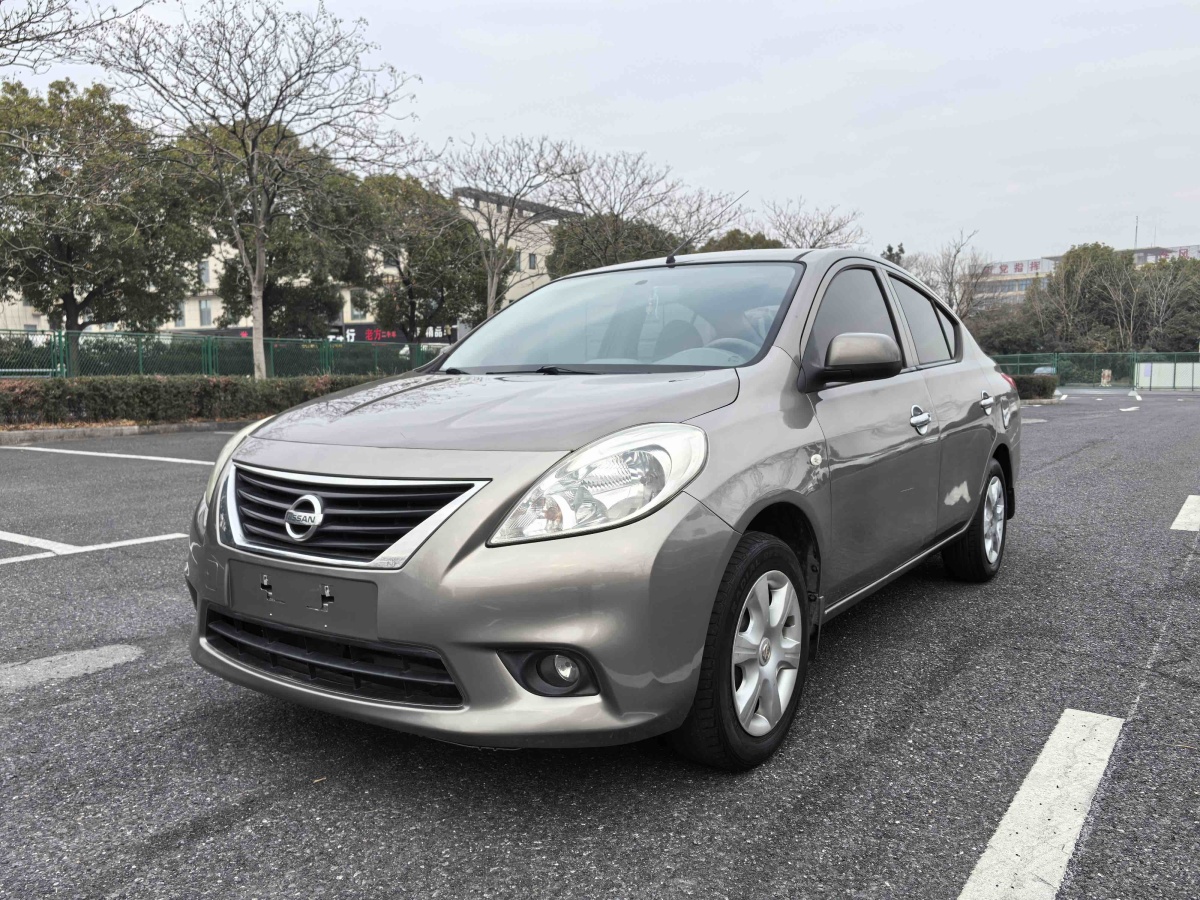 Nissan Sunny 2013 #2 Nissan Sunny 2013 car image #2
