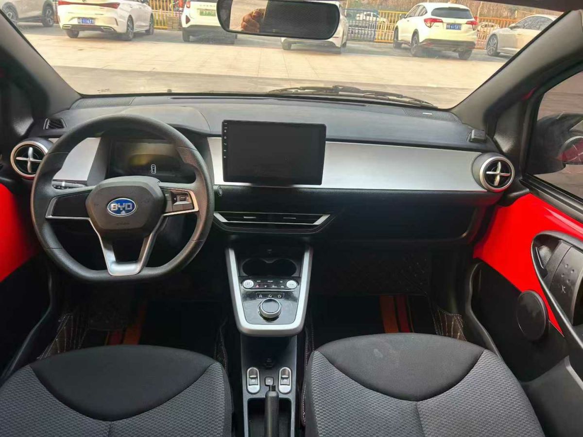 BYD e1 2019 car image #2