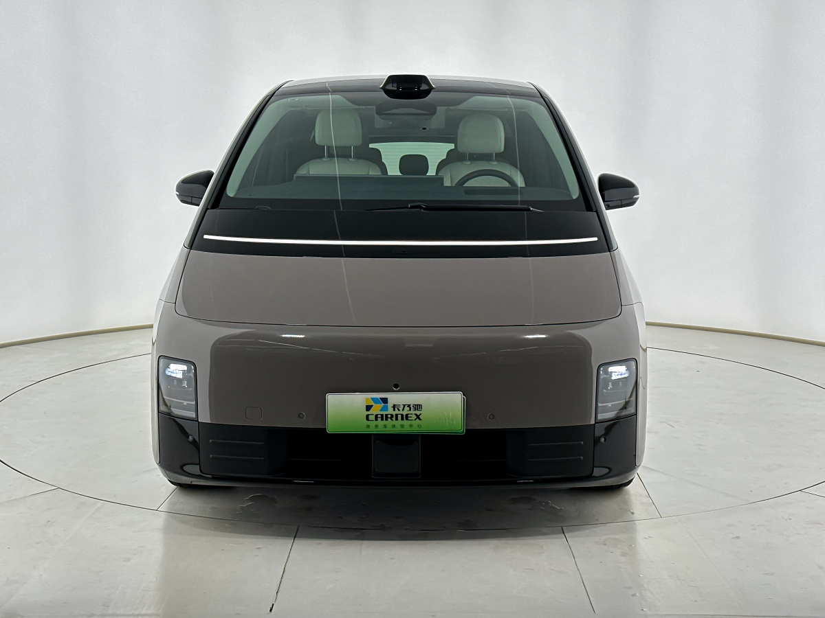 理想汽车 理想MEGA 2024 汽车图片 #2