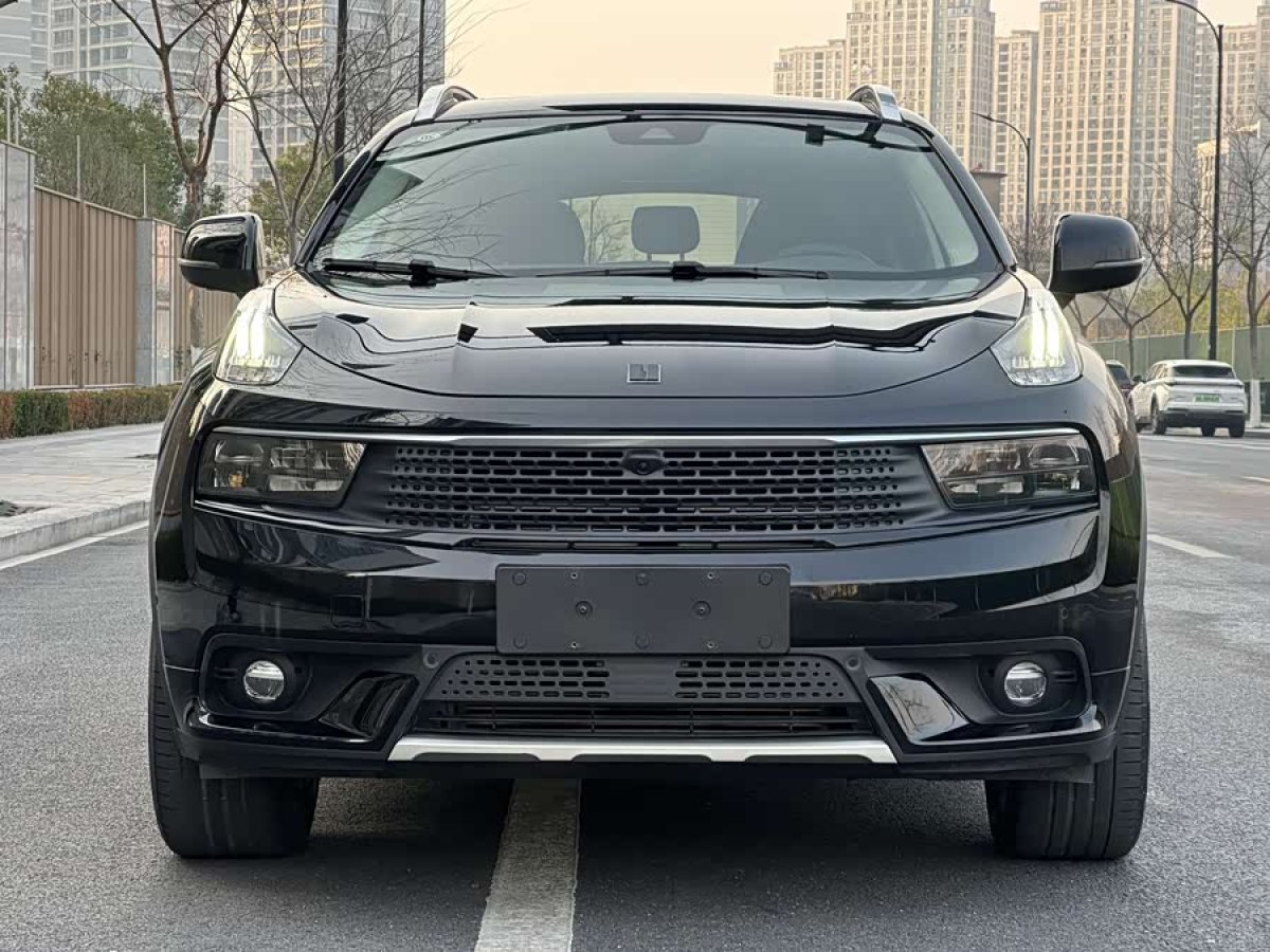 Lynk & Co 01 EM-P 2019 #2 Lynk & Co 01 EM-P 2019 car image #2