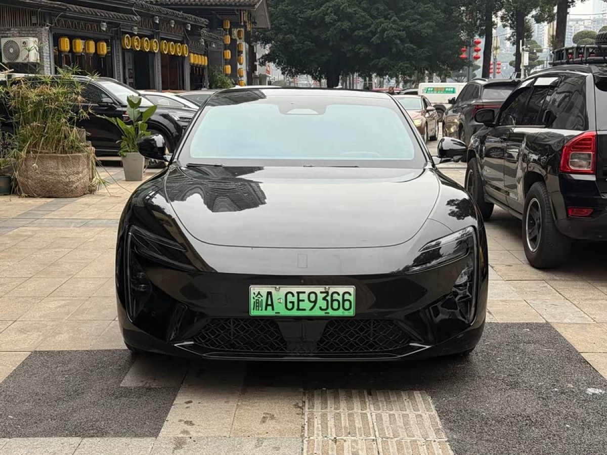 Avatr 06 2025 immagine di auto #2