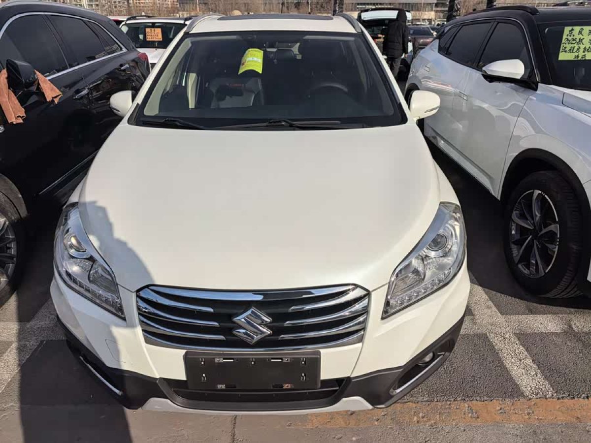 Suzuki S-Cross 2017 صورة سيارة #2