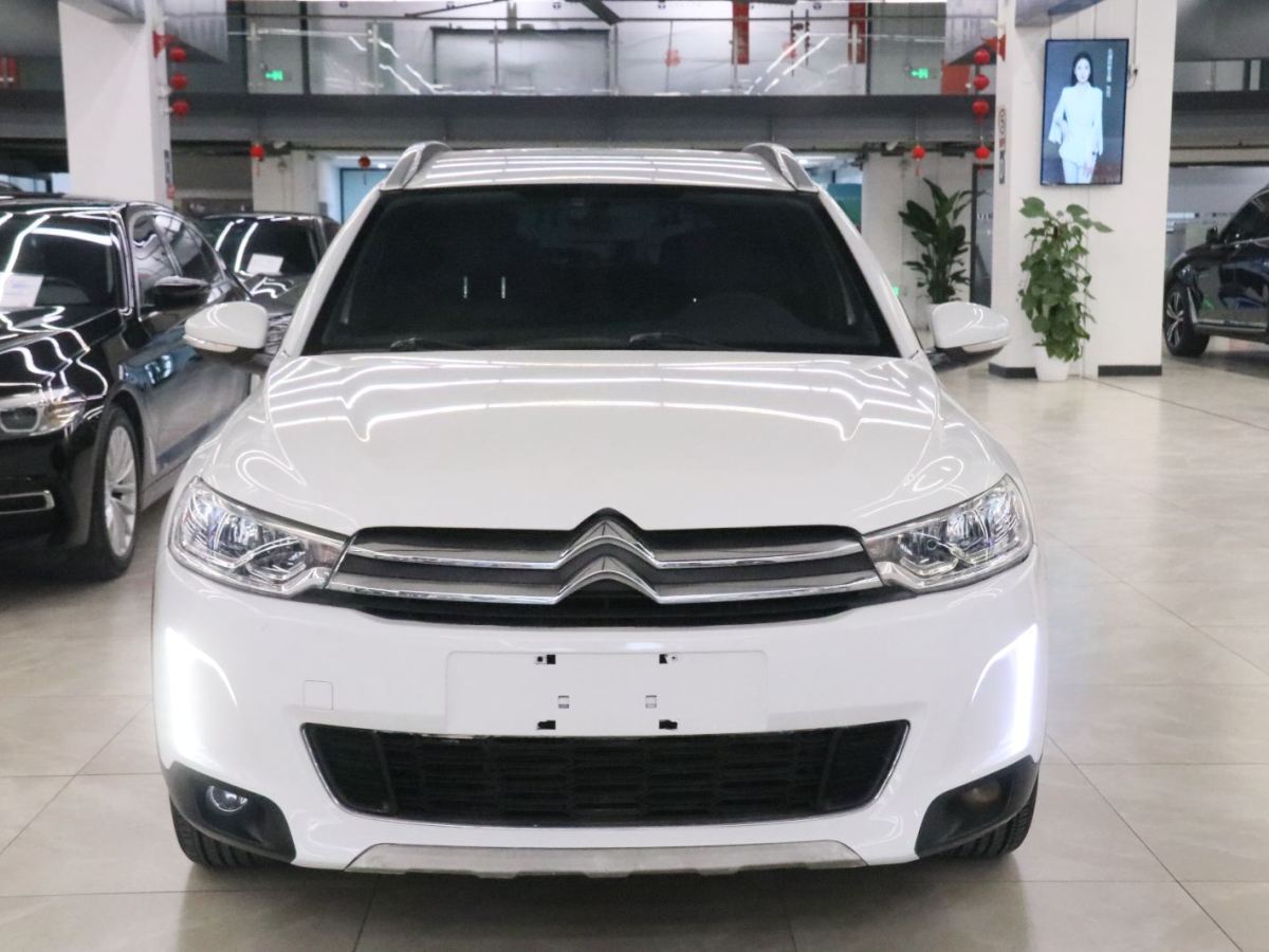 Citroen 2015 car image #2