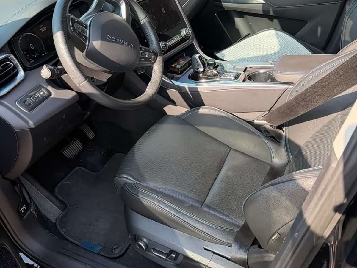 Lynk & Co 01 EM-P 2019 #2 Lynk & Co 01 EM-P 2019 car image #2