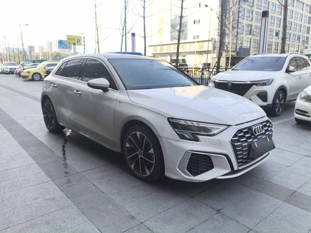 Audi A3 2022 car image #2