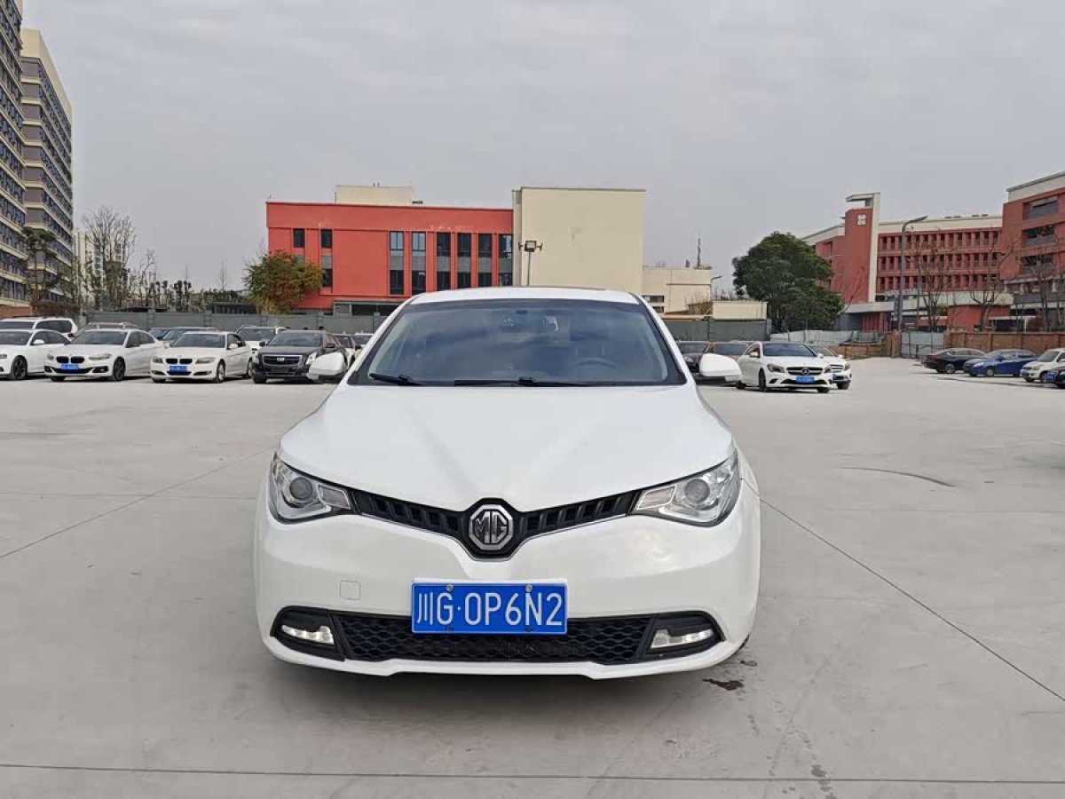 MG GT 2016 car image #2