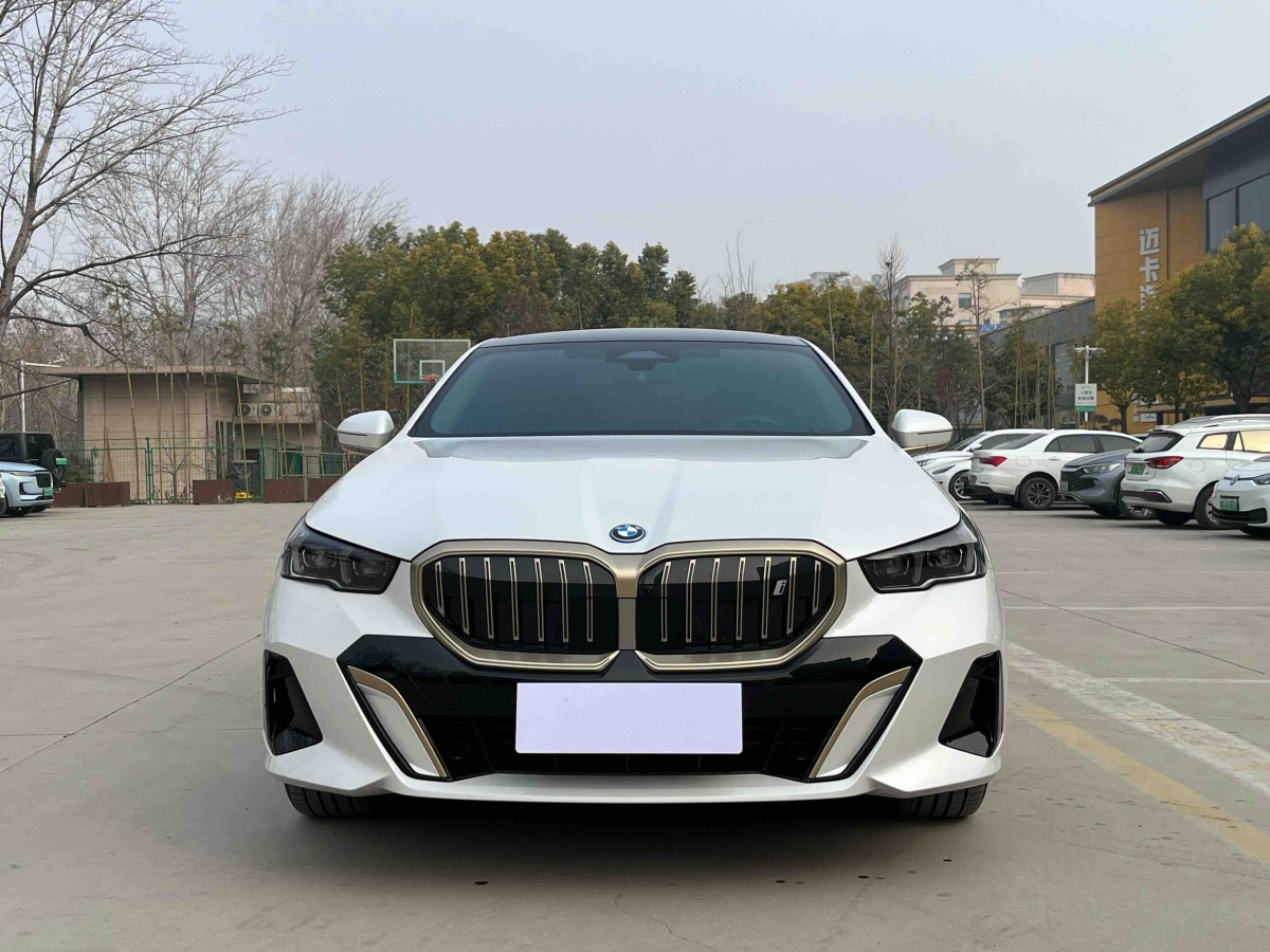 BMW i5 2024 #2 BMW i5 2024 изображение автомобиля #2