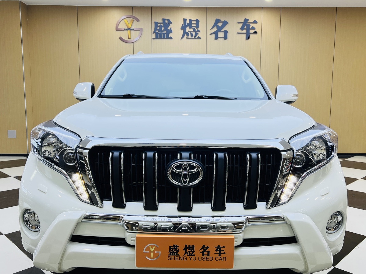 Toyota 2015 #2 Toyota 2015 car image #2