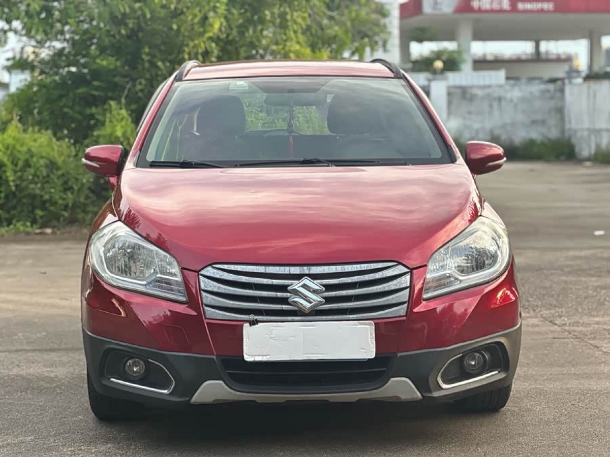 Suzuki S-Cross 2015 صورة سيارة #2