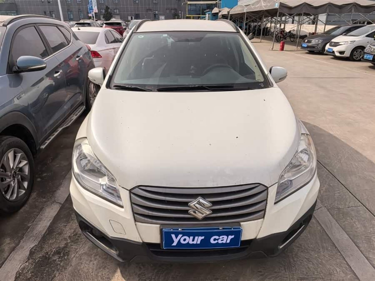 Suzuki S-Cross 2017 immagine di auto #2