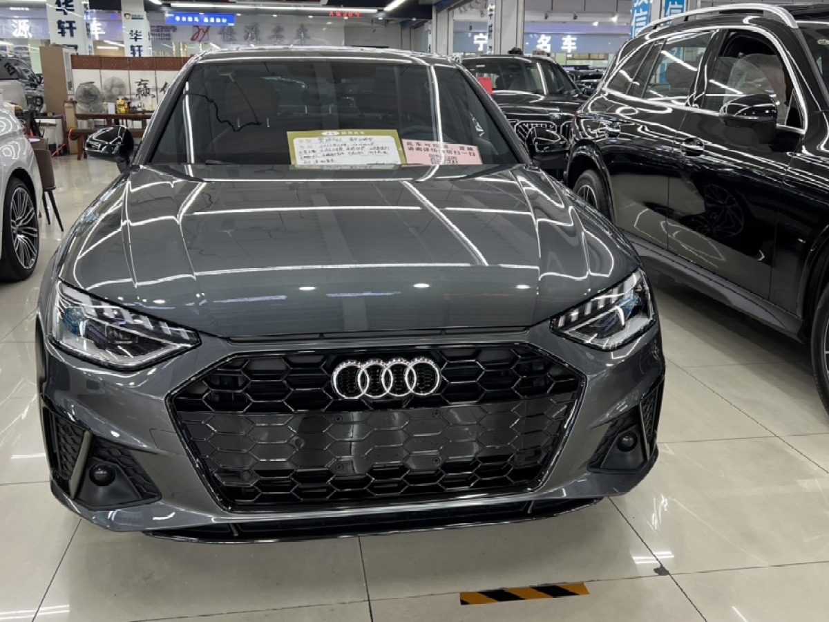 Audi A4L 2024 car image #2