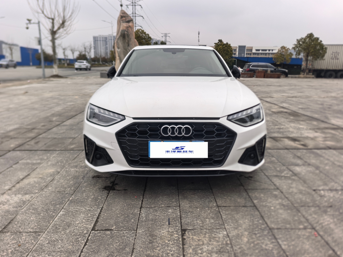 Audi 2022 #2 Audi 2022 car image #2