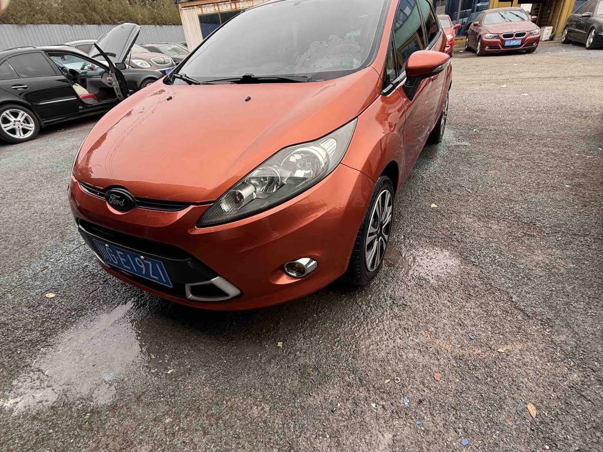 Ford Fiesta 2009 immagine di auto #2