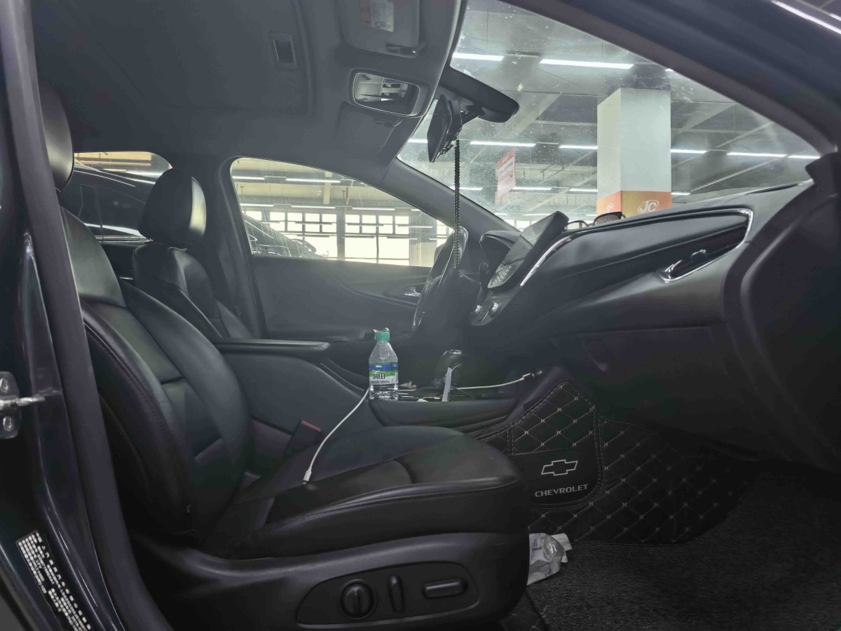 Chevrolet Malibu XL 2018 car image #2