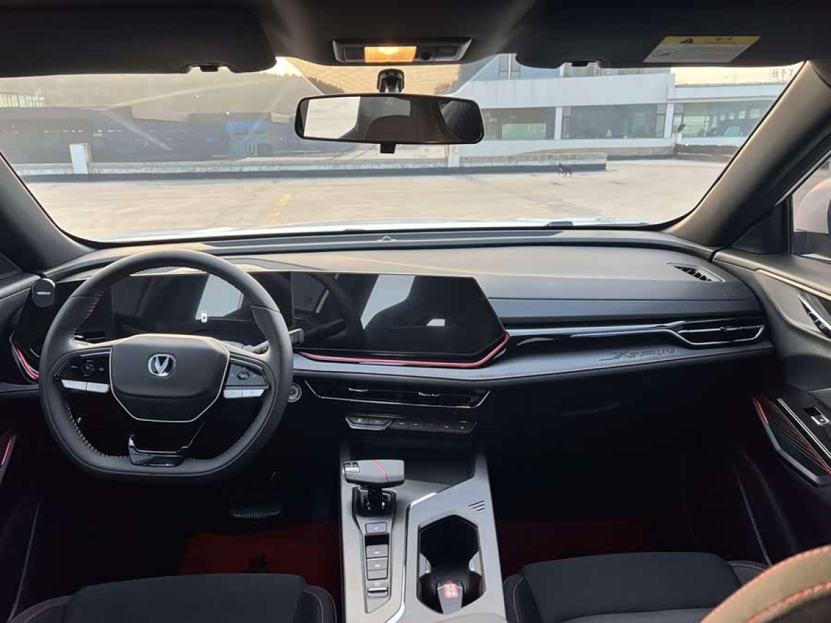 Changan X5 PLUS 2025 car image #2