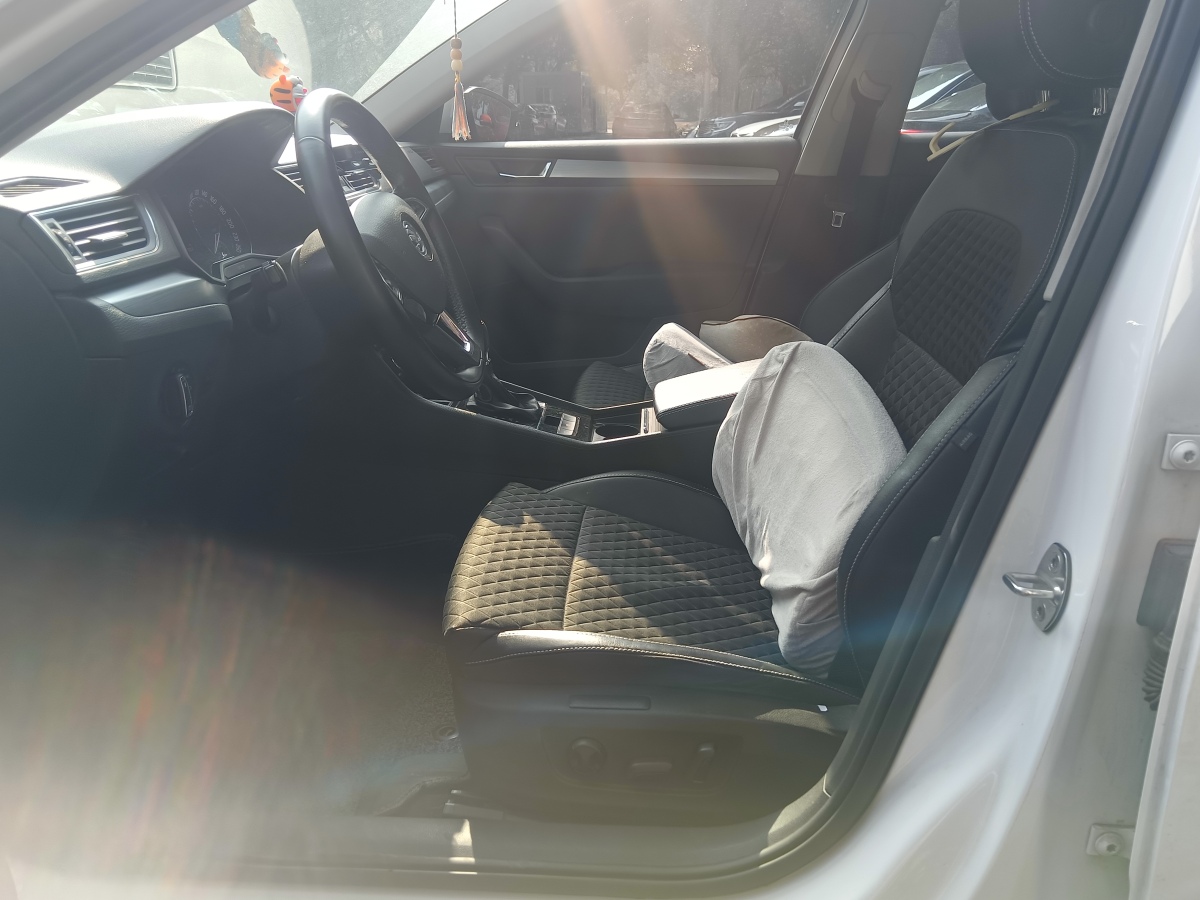 斯柯达 速派 2016 汽车图片 #2