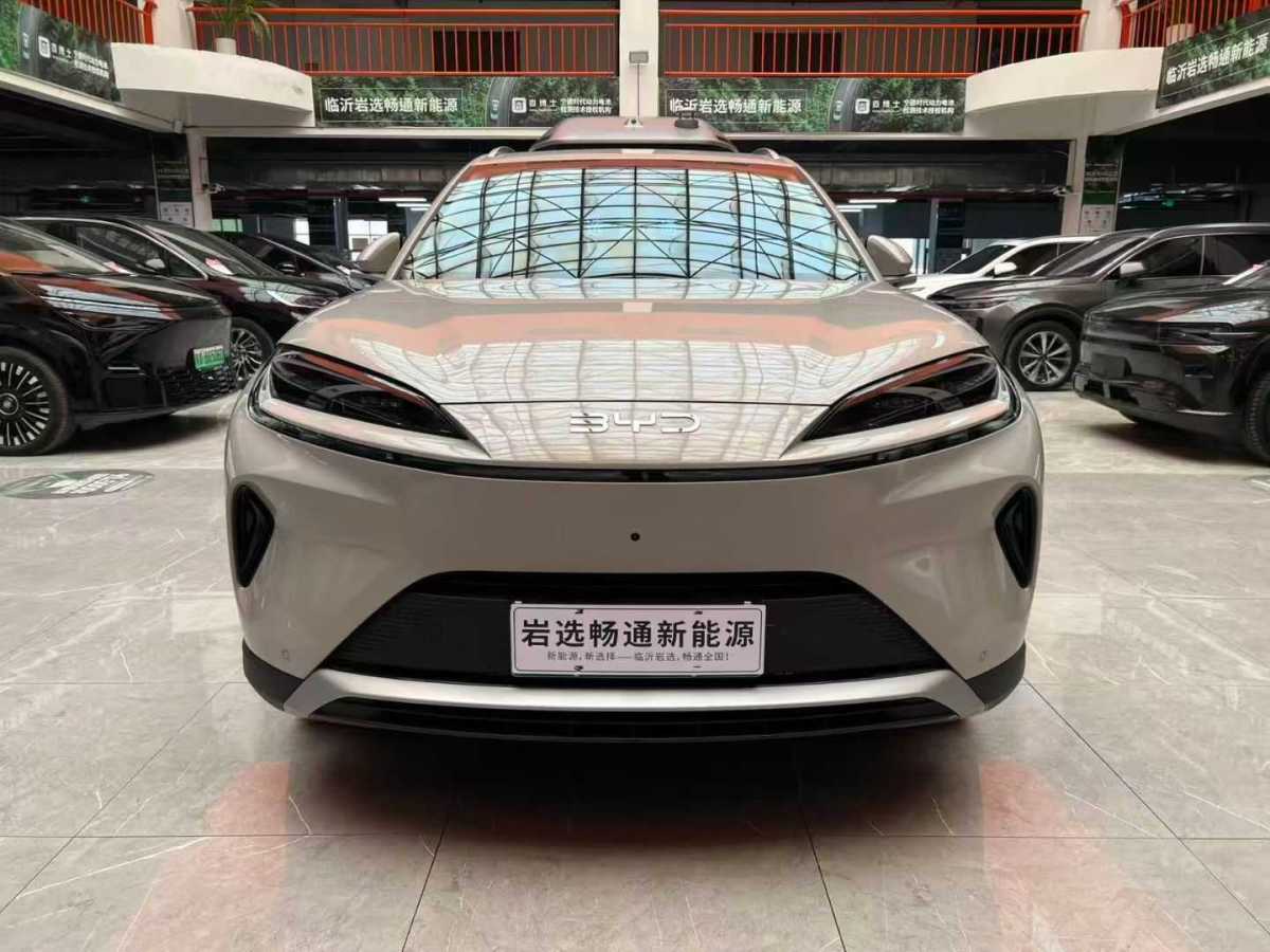 BYD Sea Lion 07 DM-i 2025 car image #2