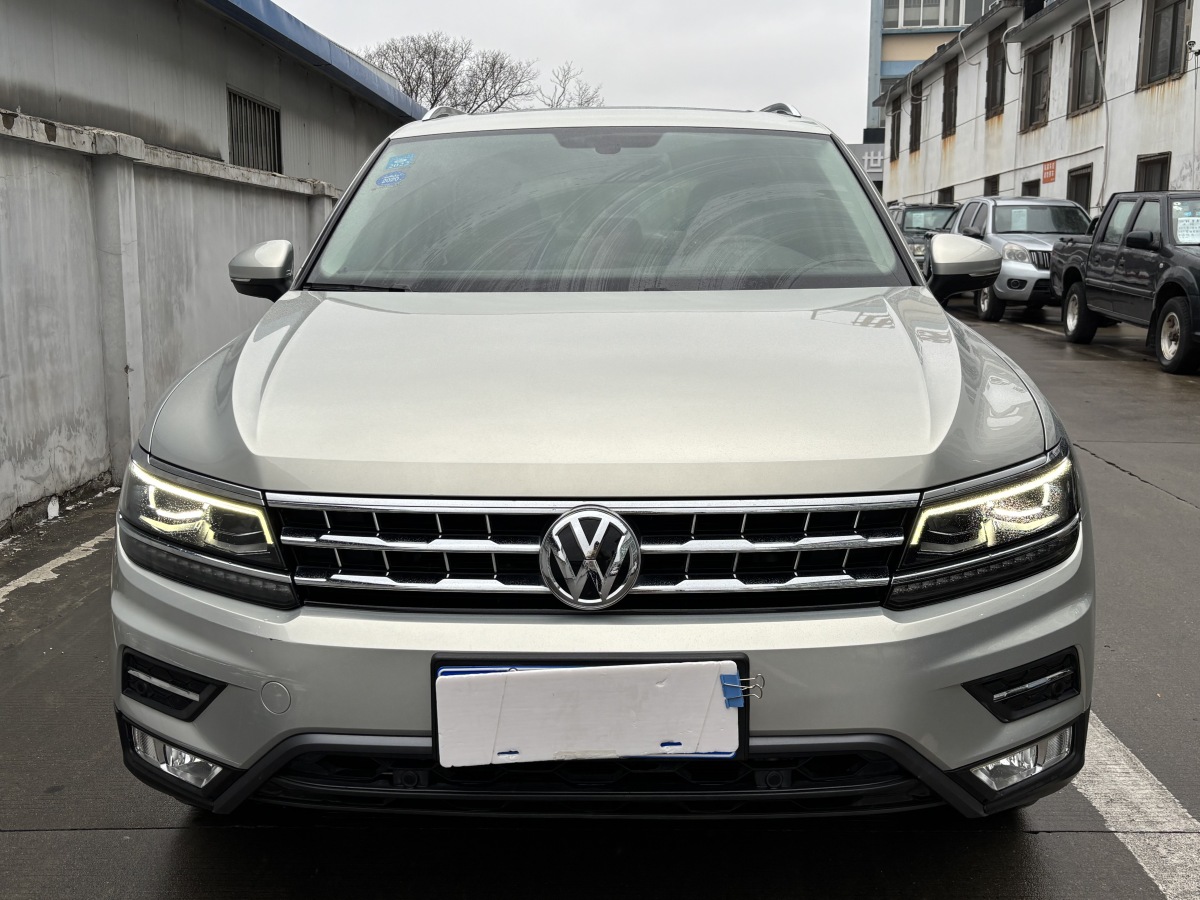 Volkswagen Tiguan X 2017 car image #2
