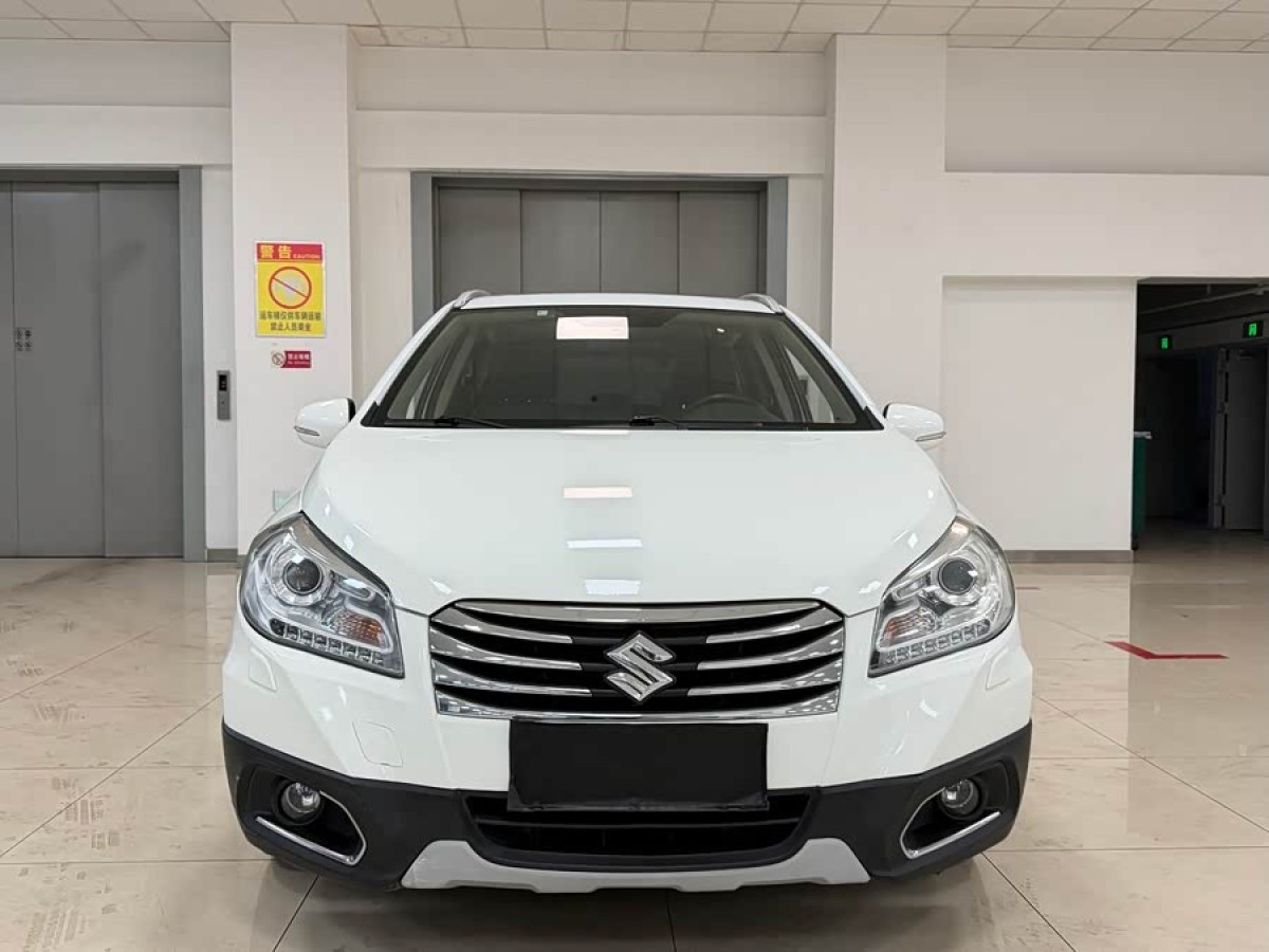 Suzuki S-Cross 2014 صورة سيارة #2