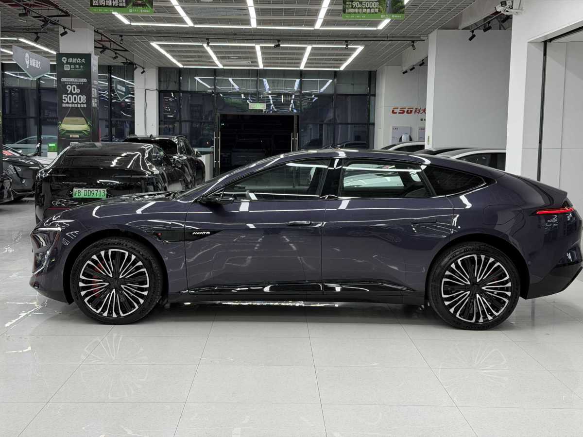 阿维塔 阿维塔12 2024 汽车图片 #2