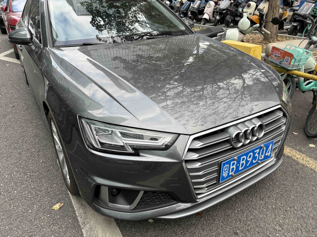 Audi A4L 2019 immagine di auto #2