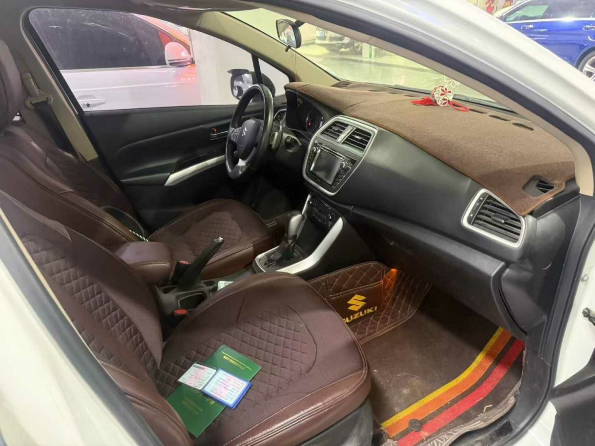 Suzuki 2013 car image #2