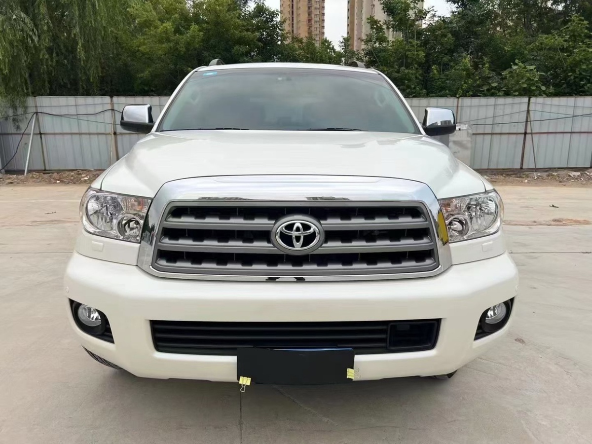 丰田 红杉 2015 汽车图片 #2