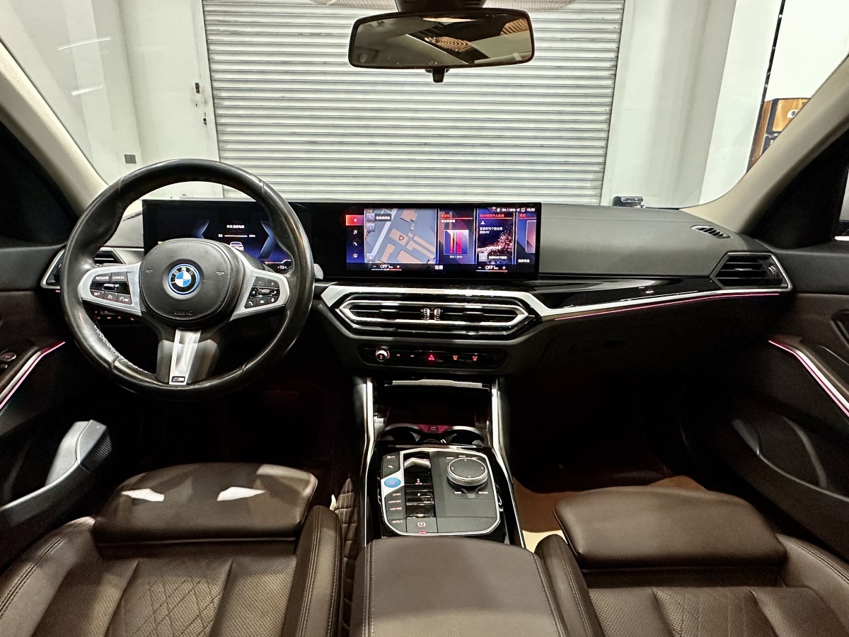 BMW i3 2024 car image #2