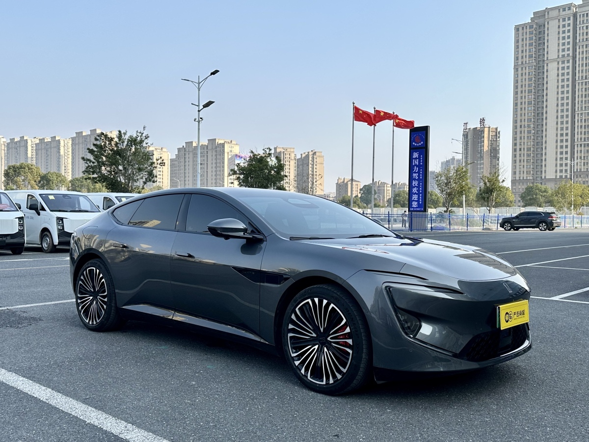 Avatr 12 2024 #2 Avatr 12 2024 immagine di auto #2