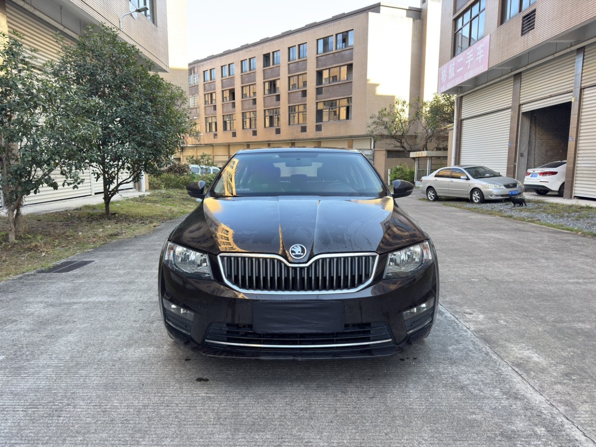 Skoda Octavia 2016 immagine di auto #2