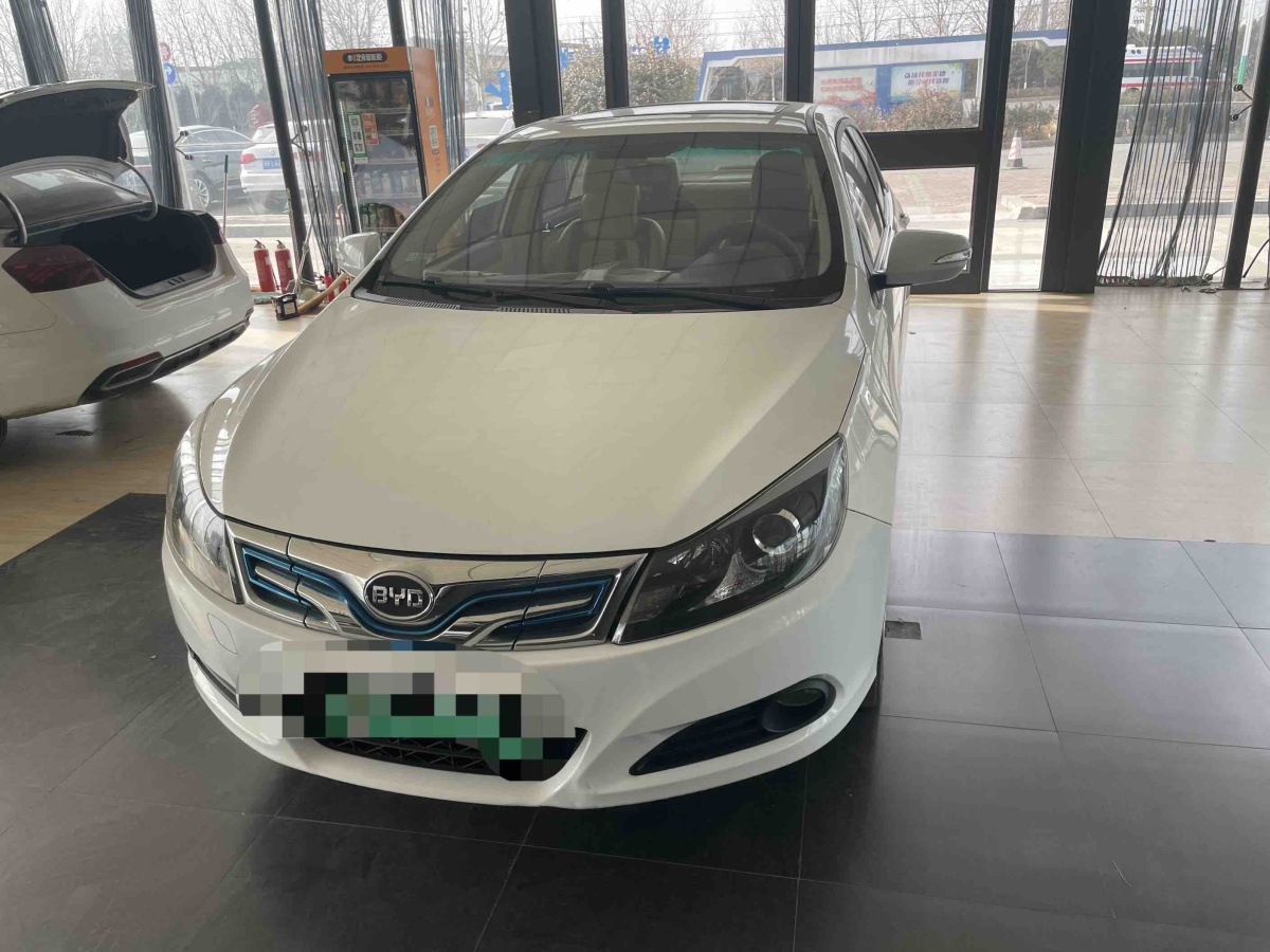 BYD e5 2017 #2 BYD e5 2017 car image #2
