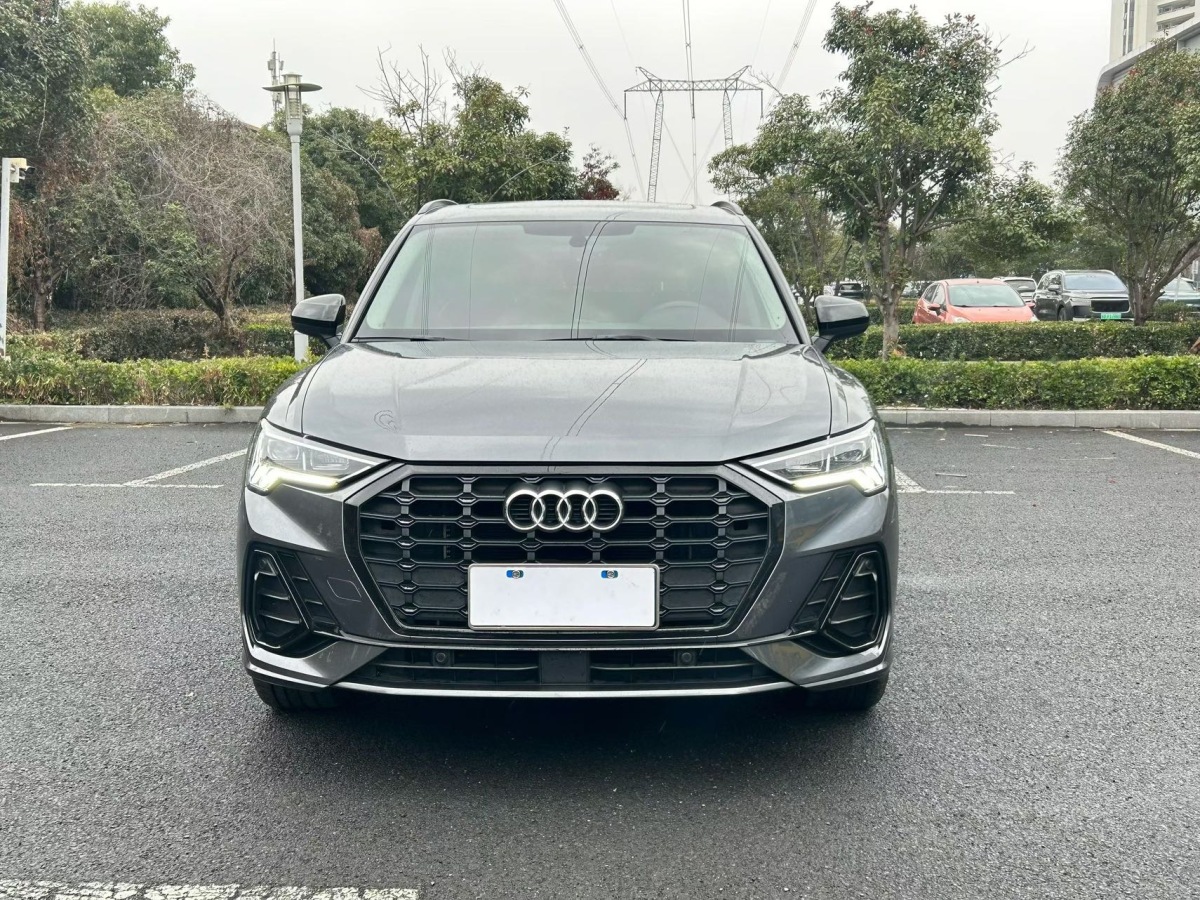 Audi Q3 2022 #2 Audi Q3 2022 изображение автомобиля #2