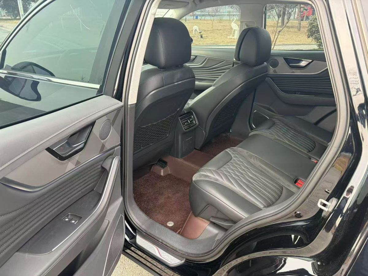 HongQi HS5 2024 #2 HongQi HS5 2024 car image #2